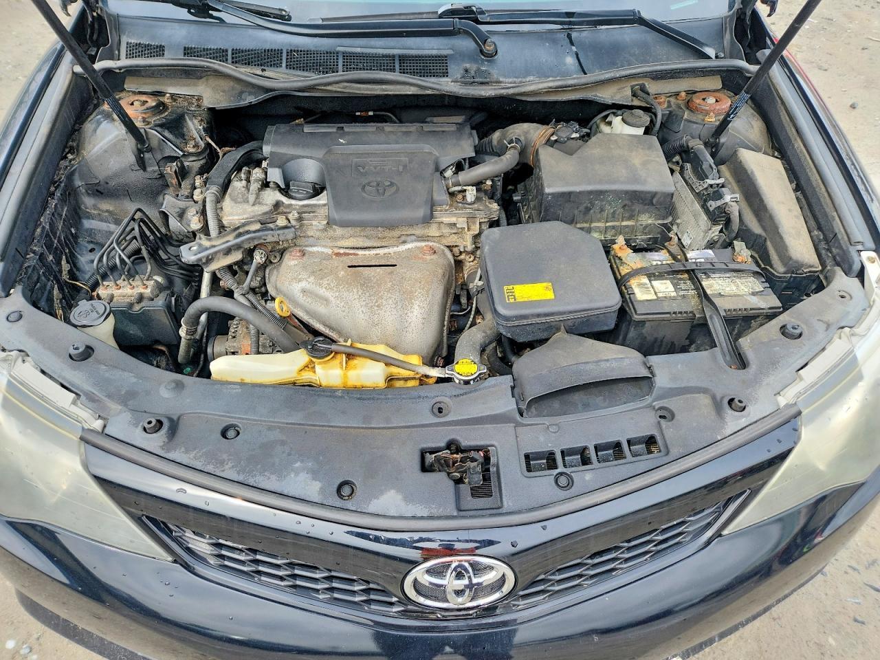 2014 TOYOTA CAMRY