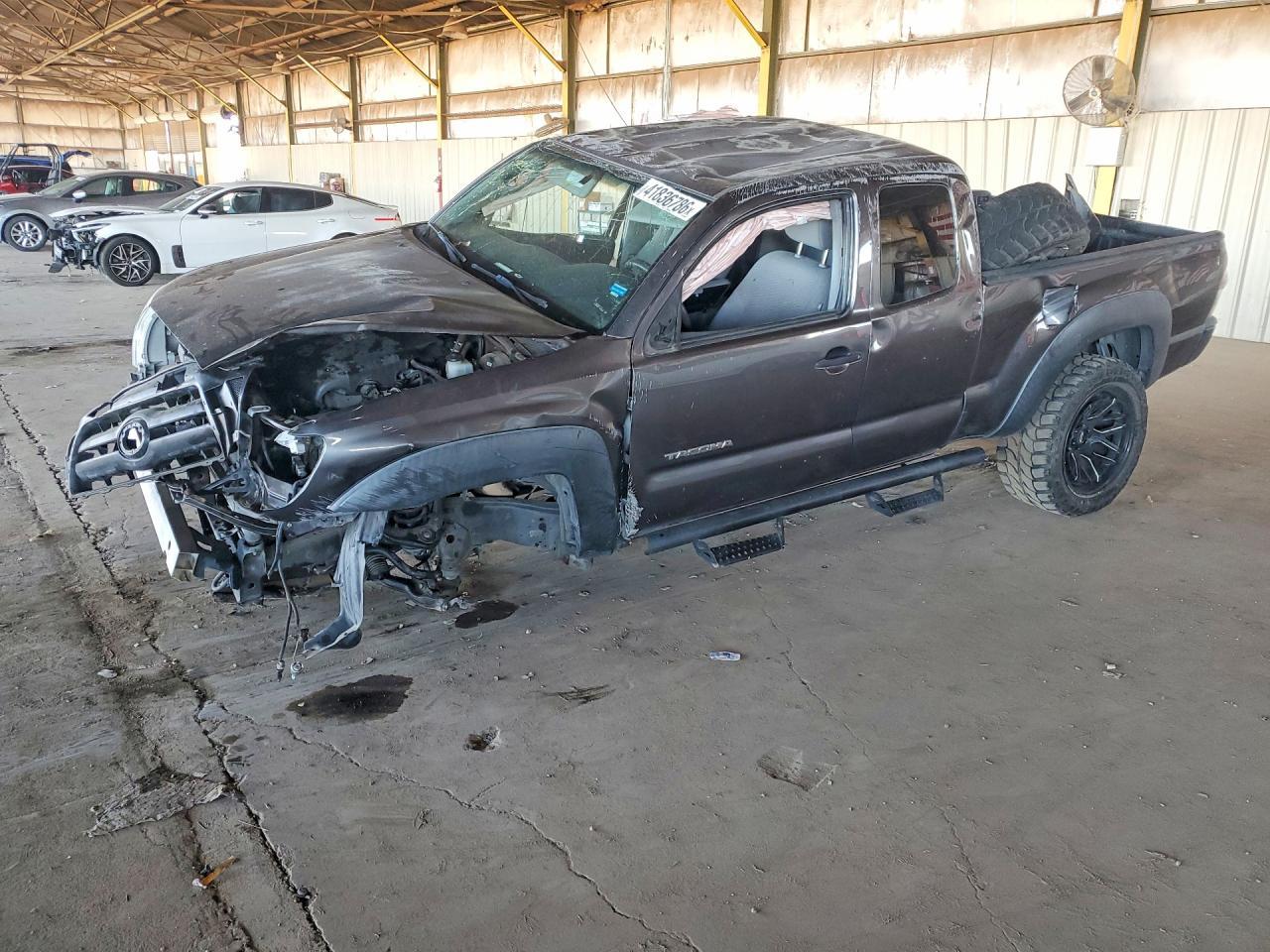 2011 TOYOTA TACOMA