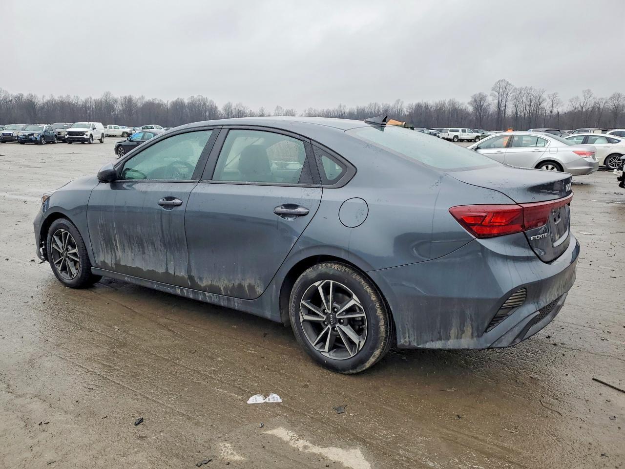 2023 KIA FORTE