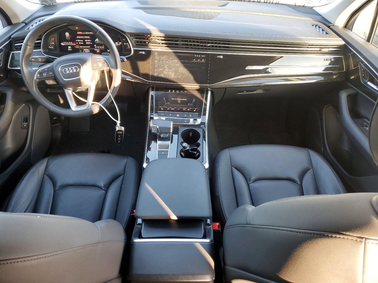 2023 AUDI Q7