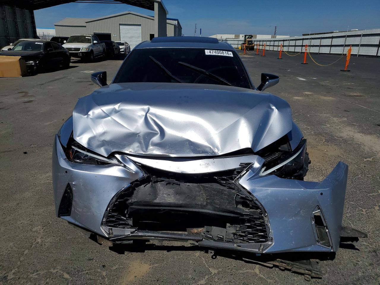 2023 LEXUS IS 300