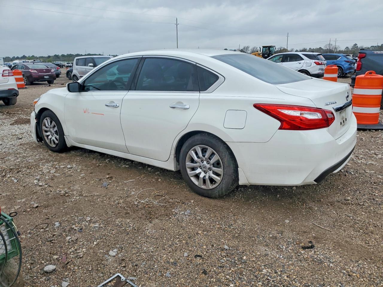2017 NISSAN ALTIMA