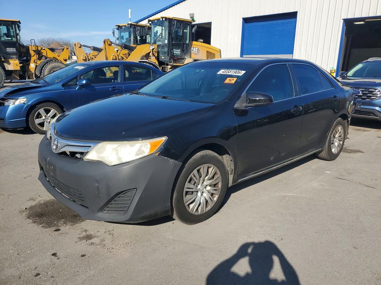 2012 TOYOTA CAMRY