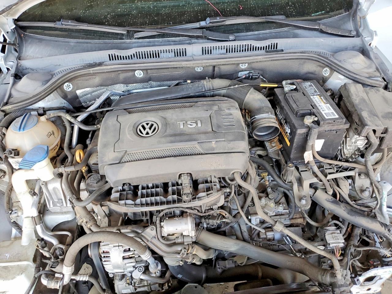 2017 VOLKSWAGEN JETTA
