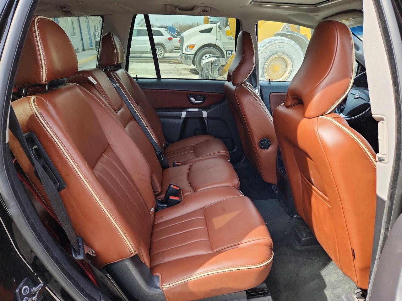 2014 VOLVO XC90