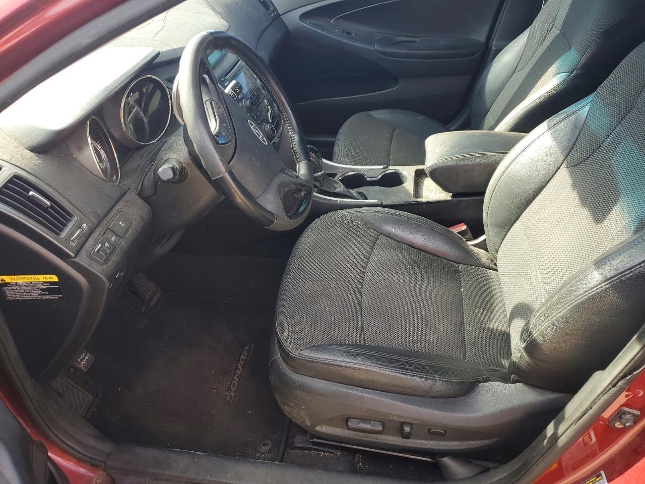2012 HYUNDAI SONATA