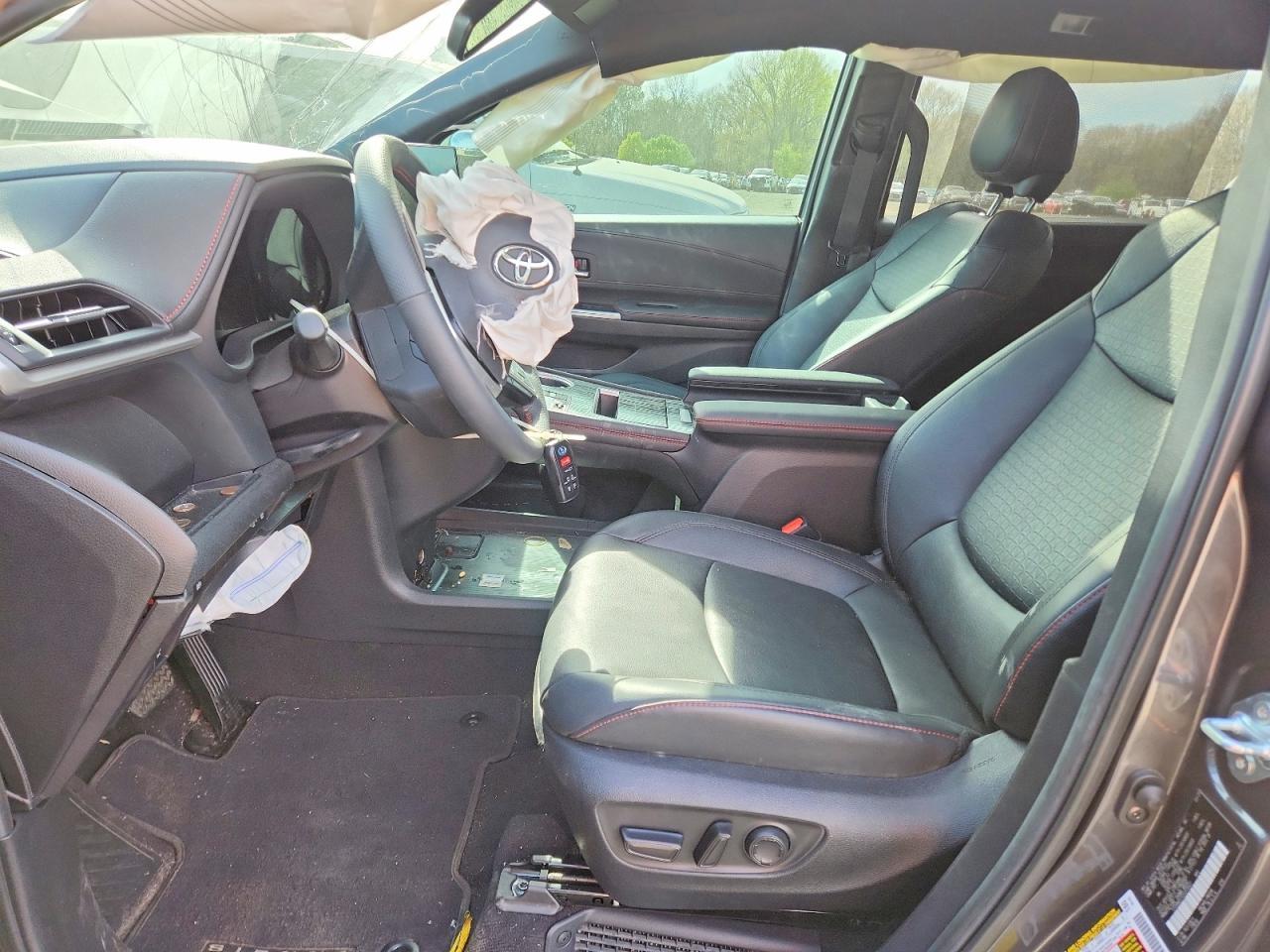 2025 TOYOTA SIENNA