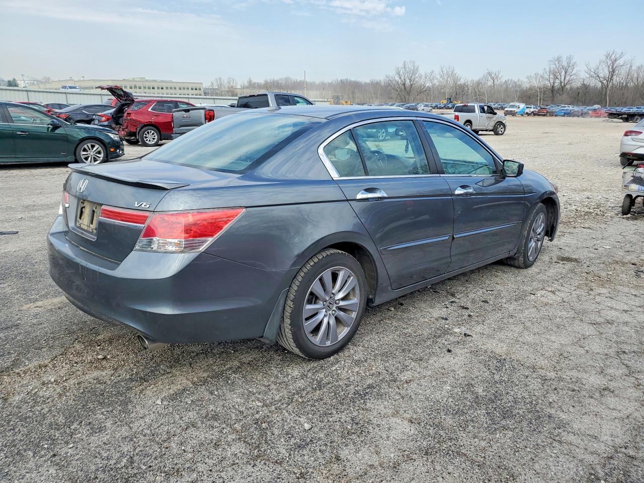 2011 HONDA ACCORD