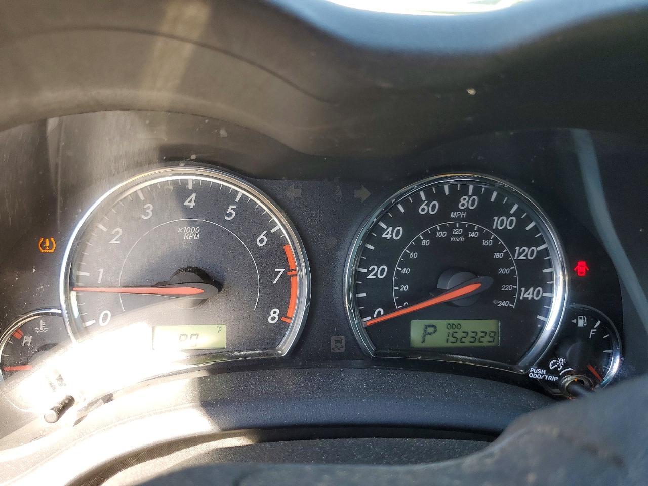 2011 TOYOTA COROLLA