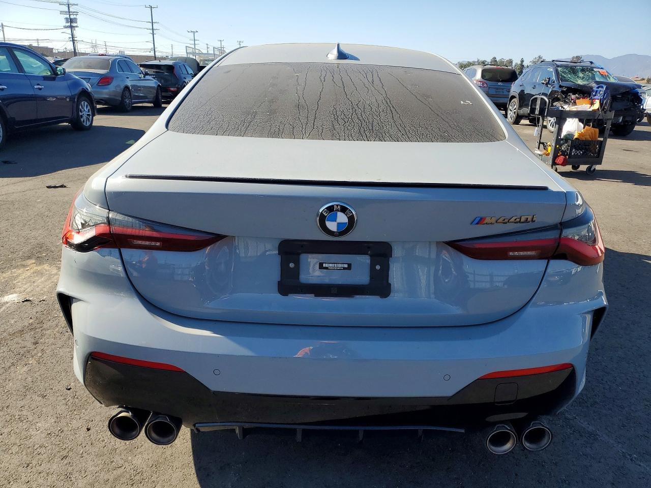 2023 BMW M440i