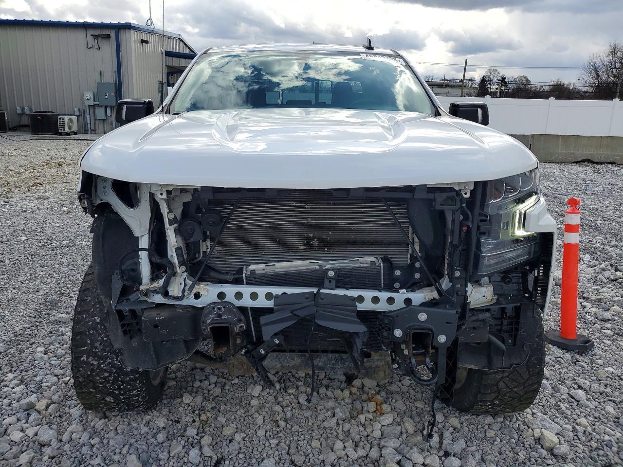 2021 CHEVROLET Silverado