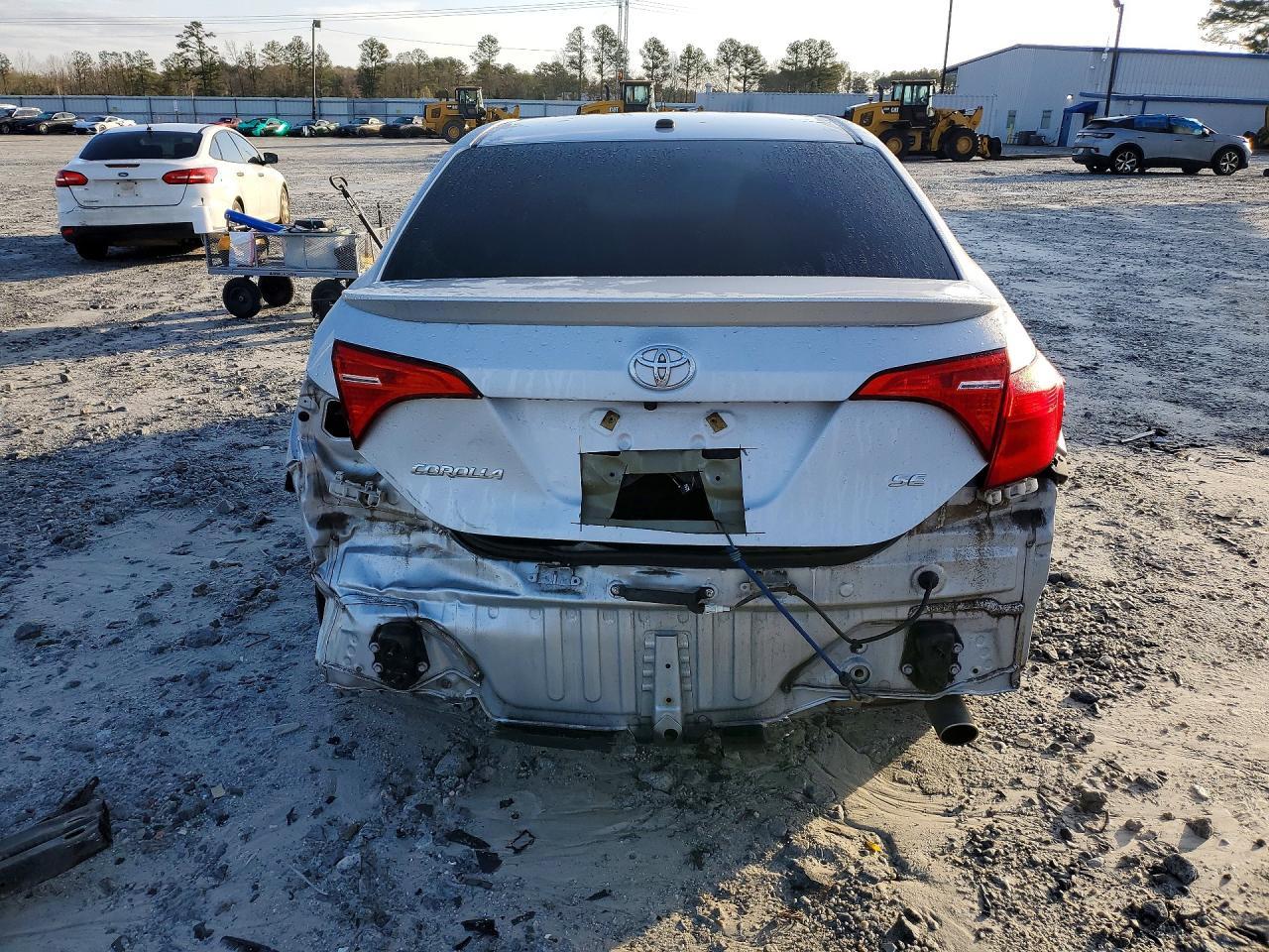 2017 TOYOTA COROLLA