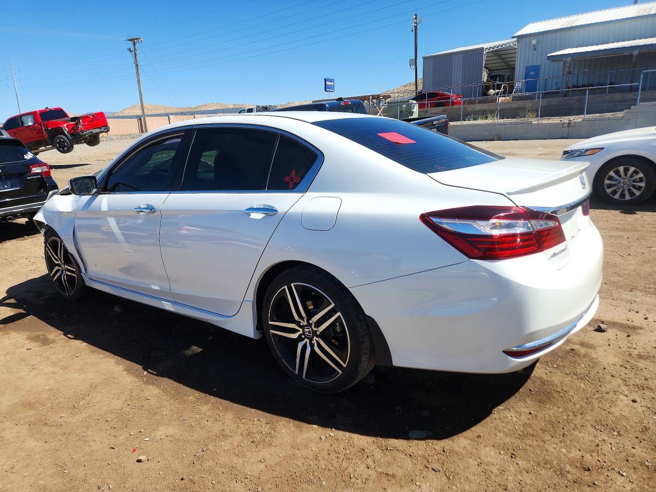 2016 HONDA ACCORD