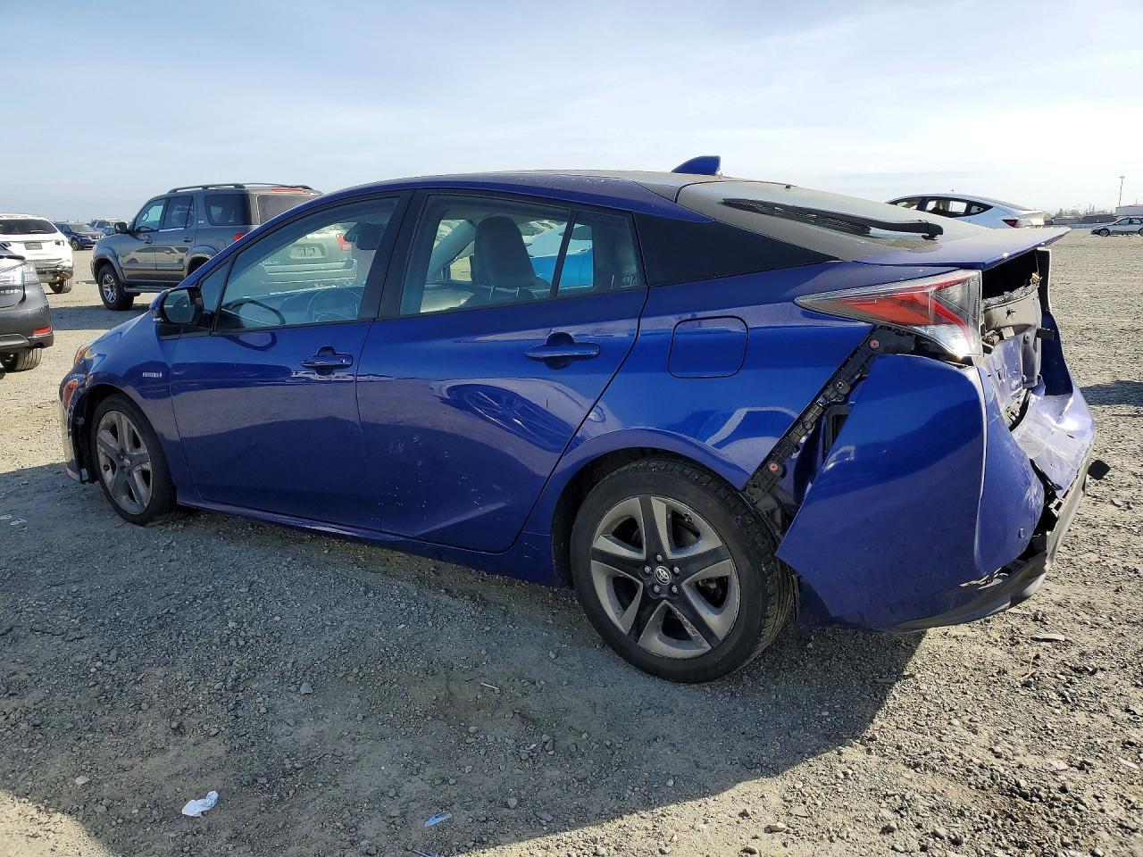 2017 TOYOTA PRIUS