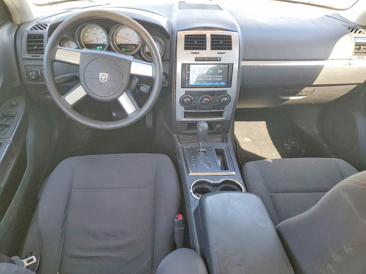 2010 DODGE CHARGER