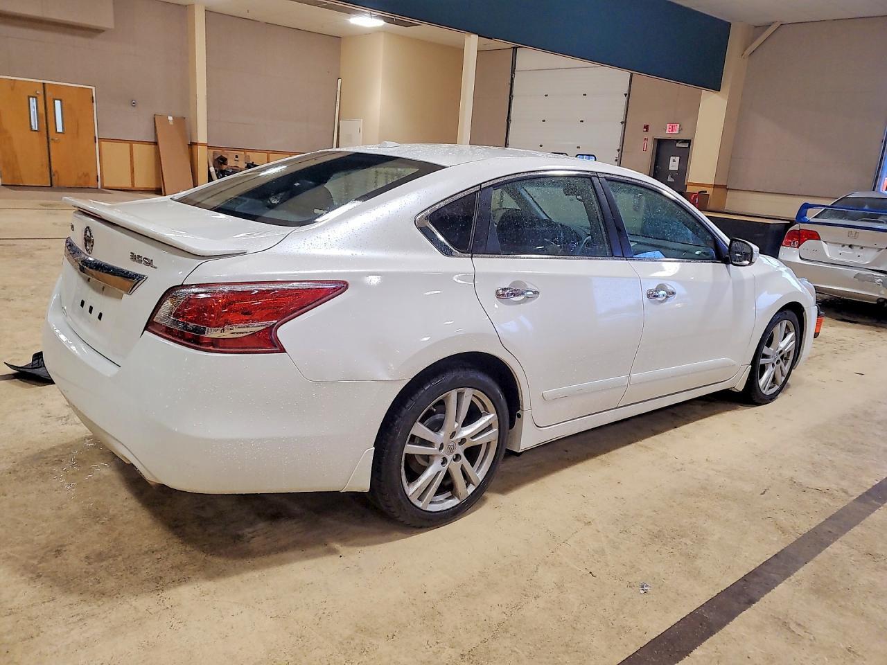 2013 NISSAN ALTIMA