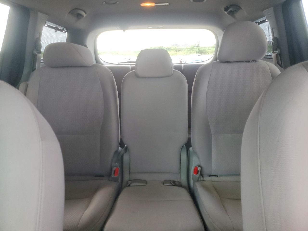 2016 KIA SEDONA