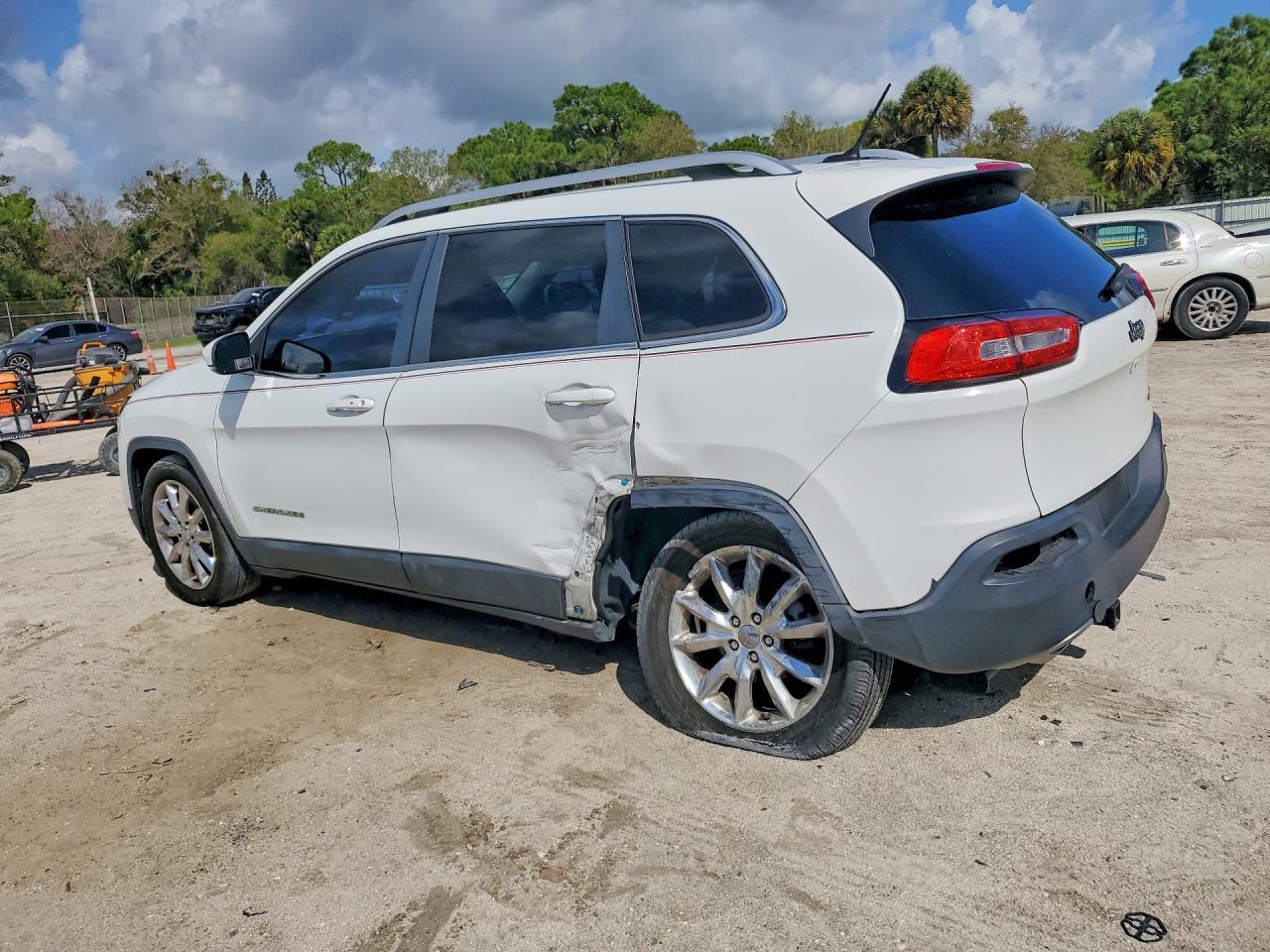 2015 JEEP CHEROKEE