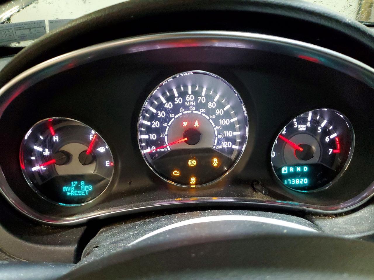 2013 CHRYSLER 200