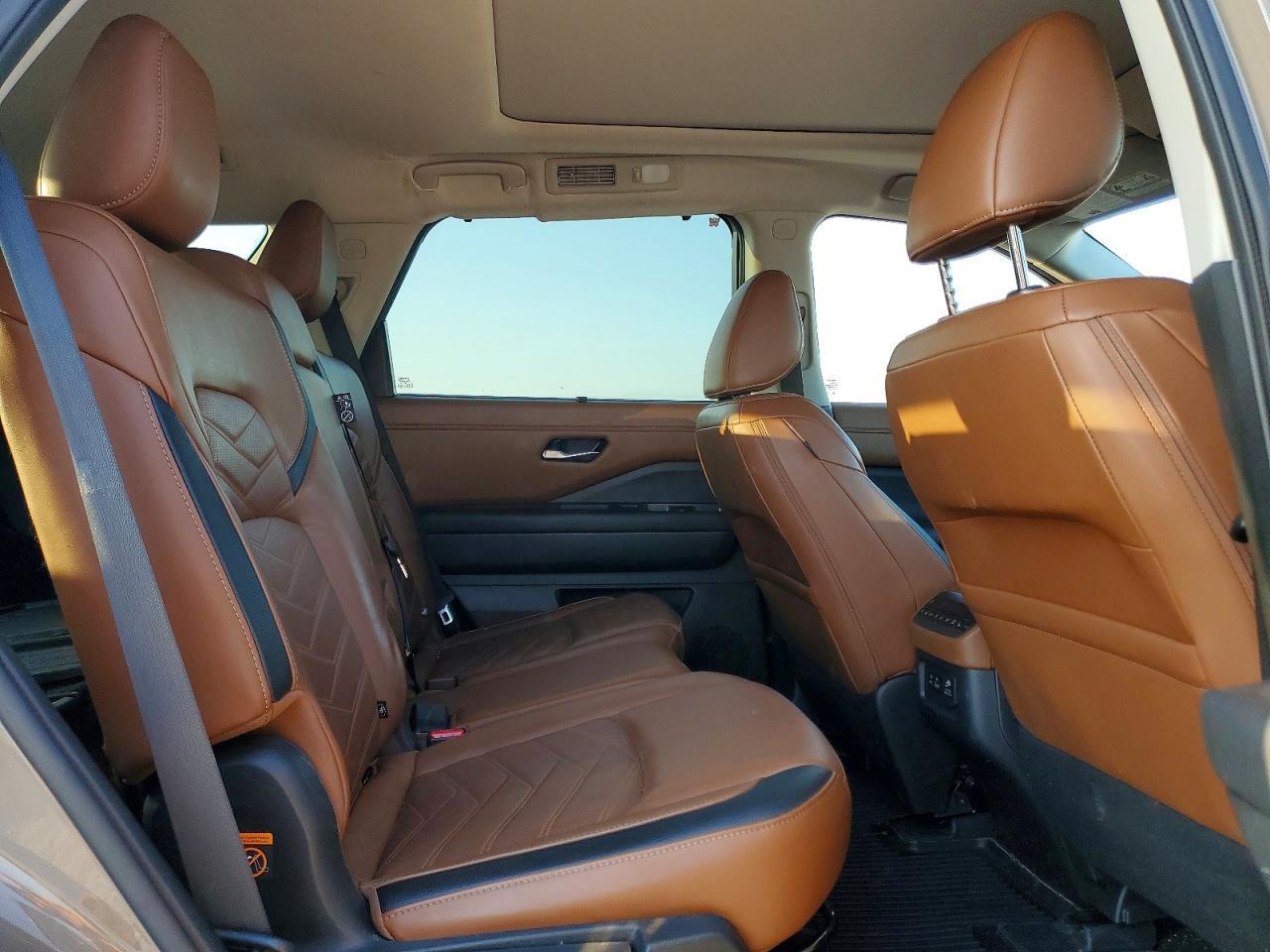2023 NISSAN PATHFINDER