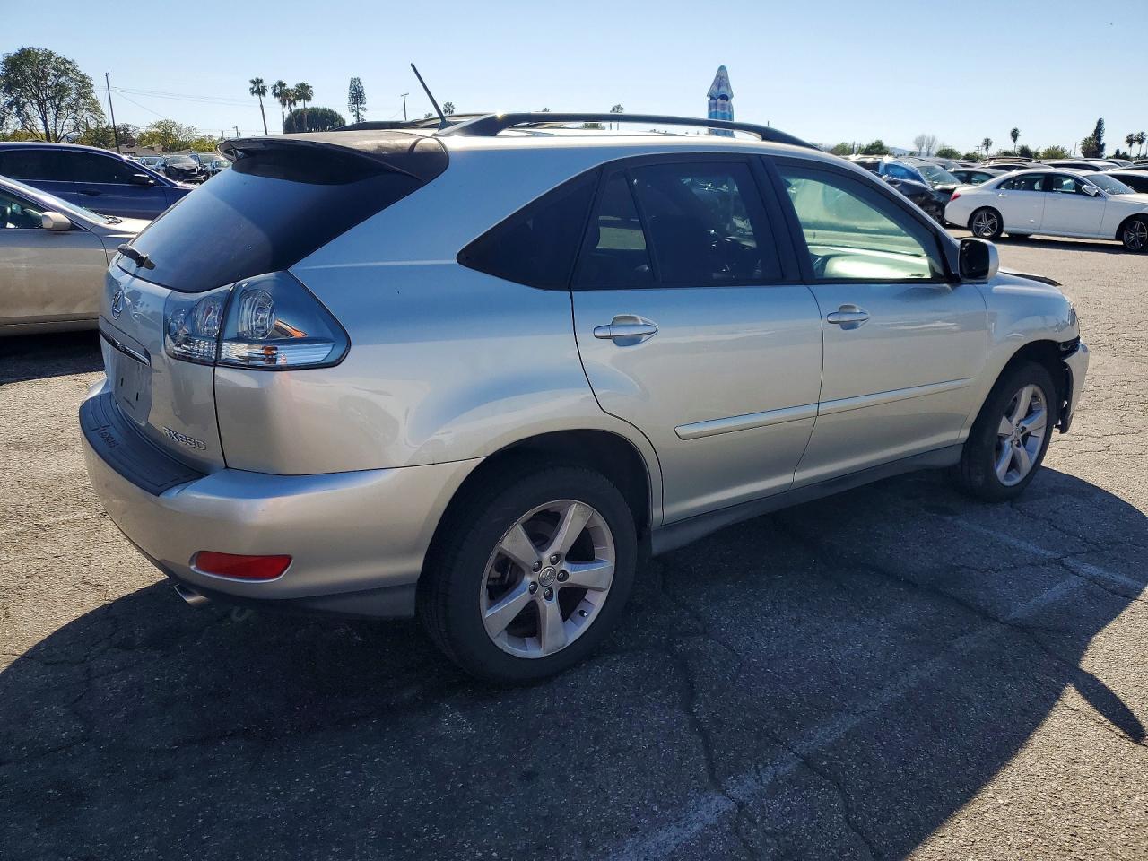 2004 LEXUS Rx 330