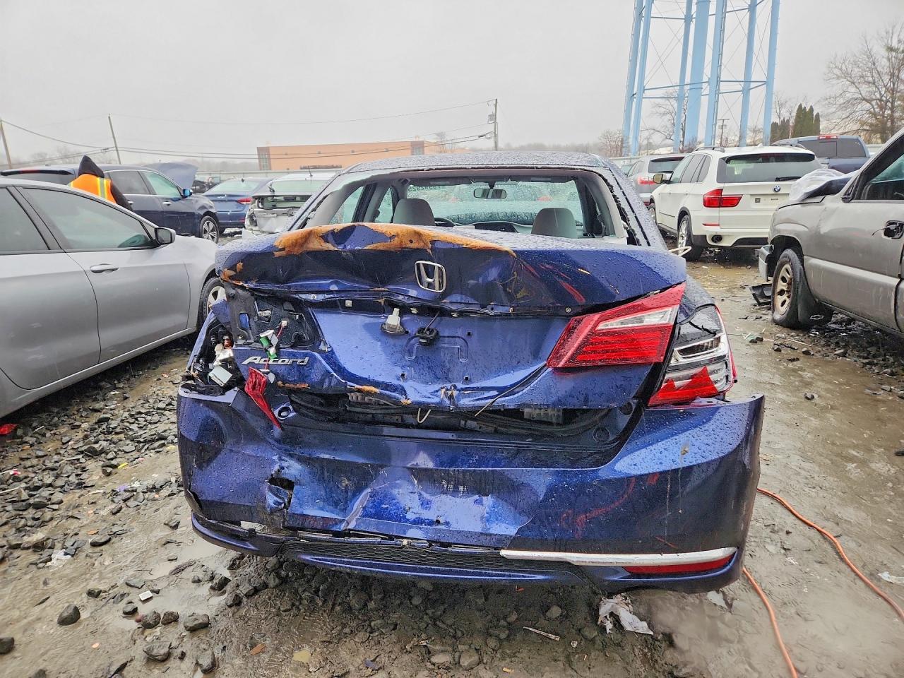 2017 HONDA ACCORD