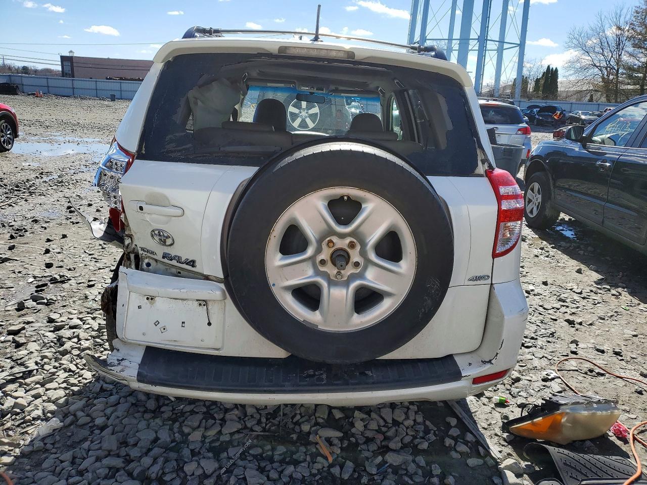 2010 TOYOTA RAV4