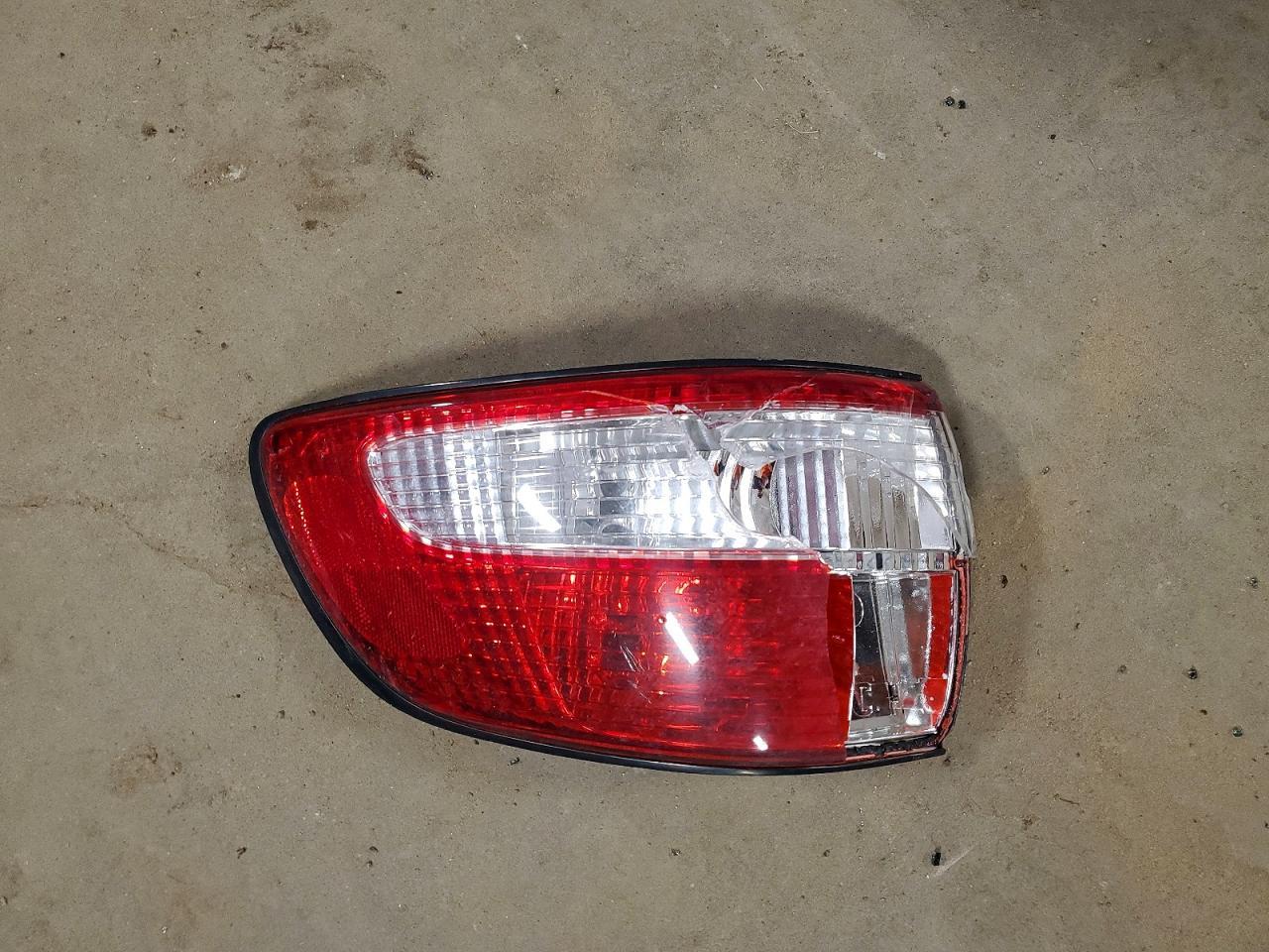 2003 TOYOTA SIENNA