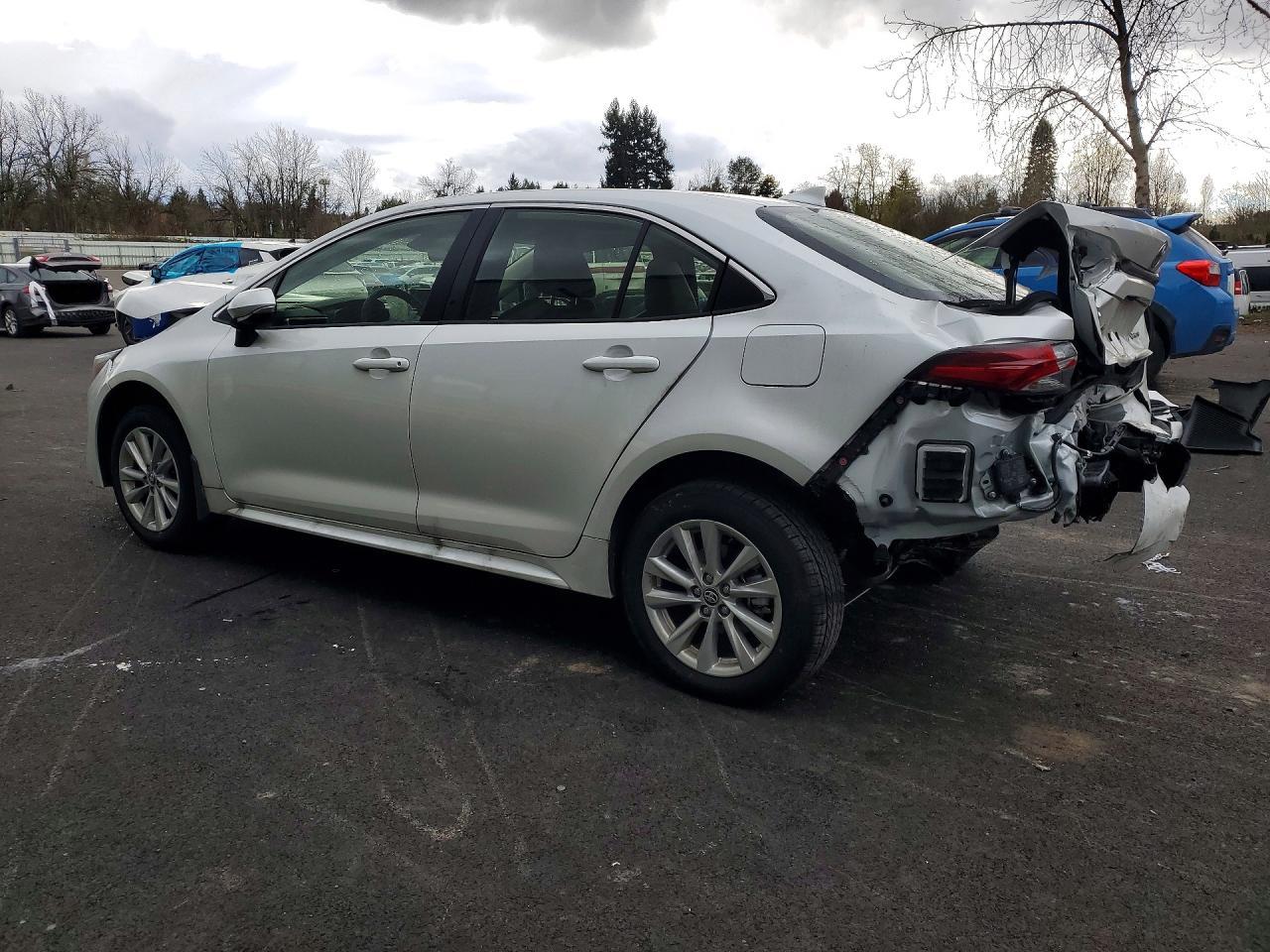 2025 TOYOTA COROLLA