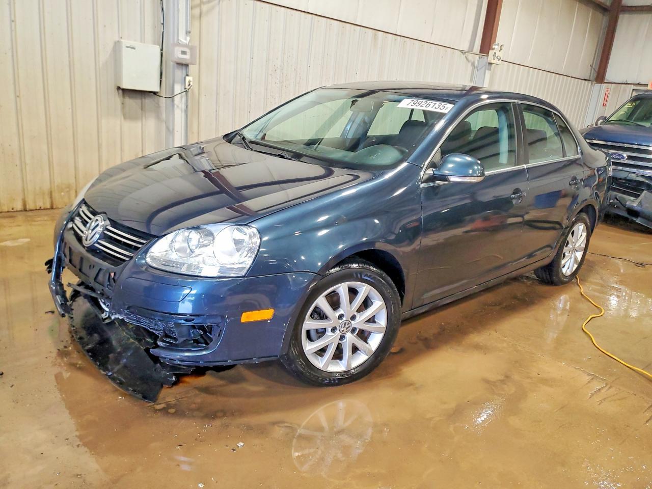 2010 VOLKSWAGEN JETTA