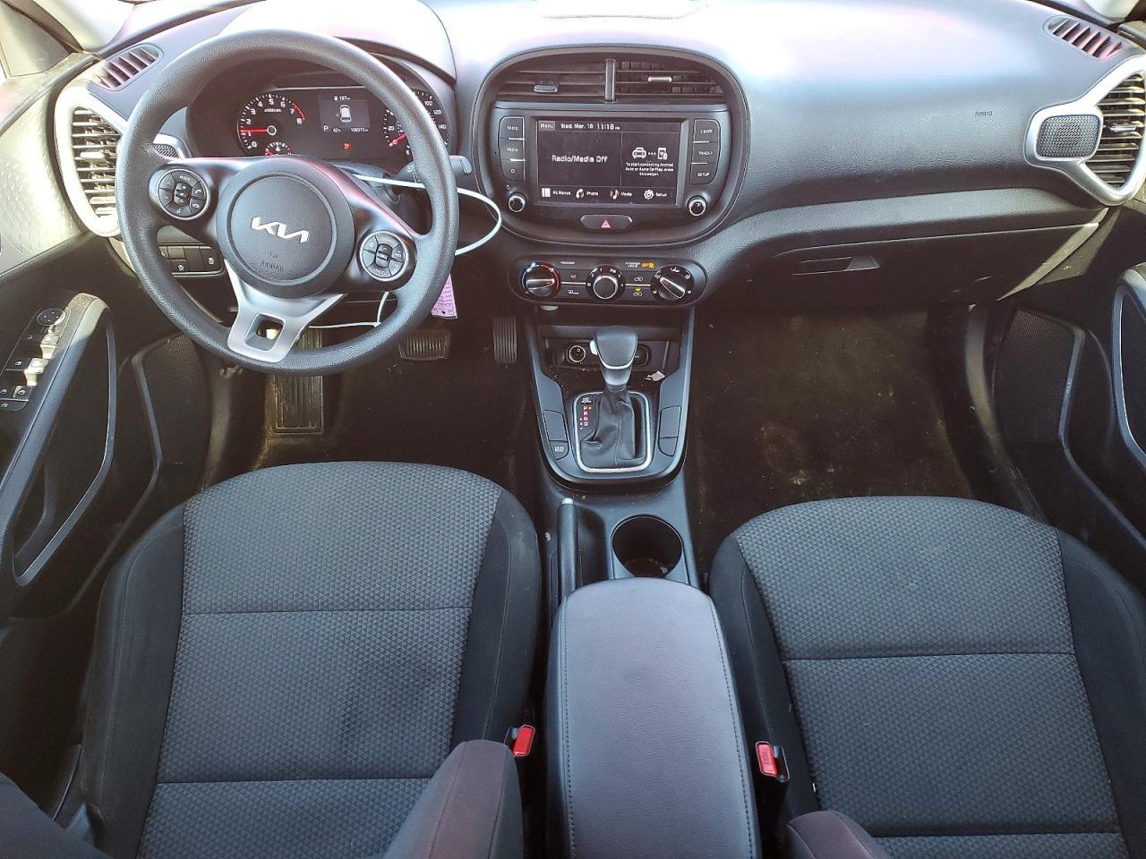 2022 KIA SOUL