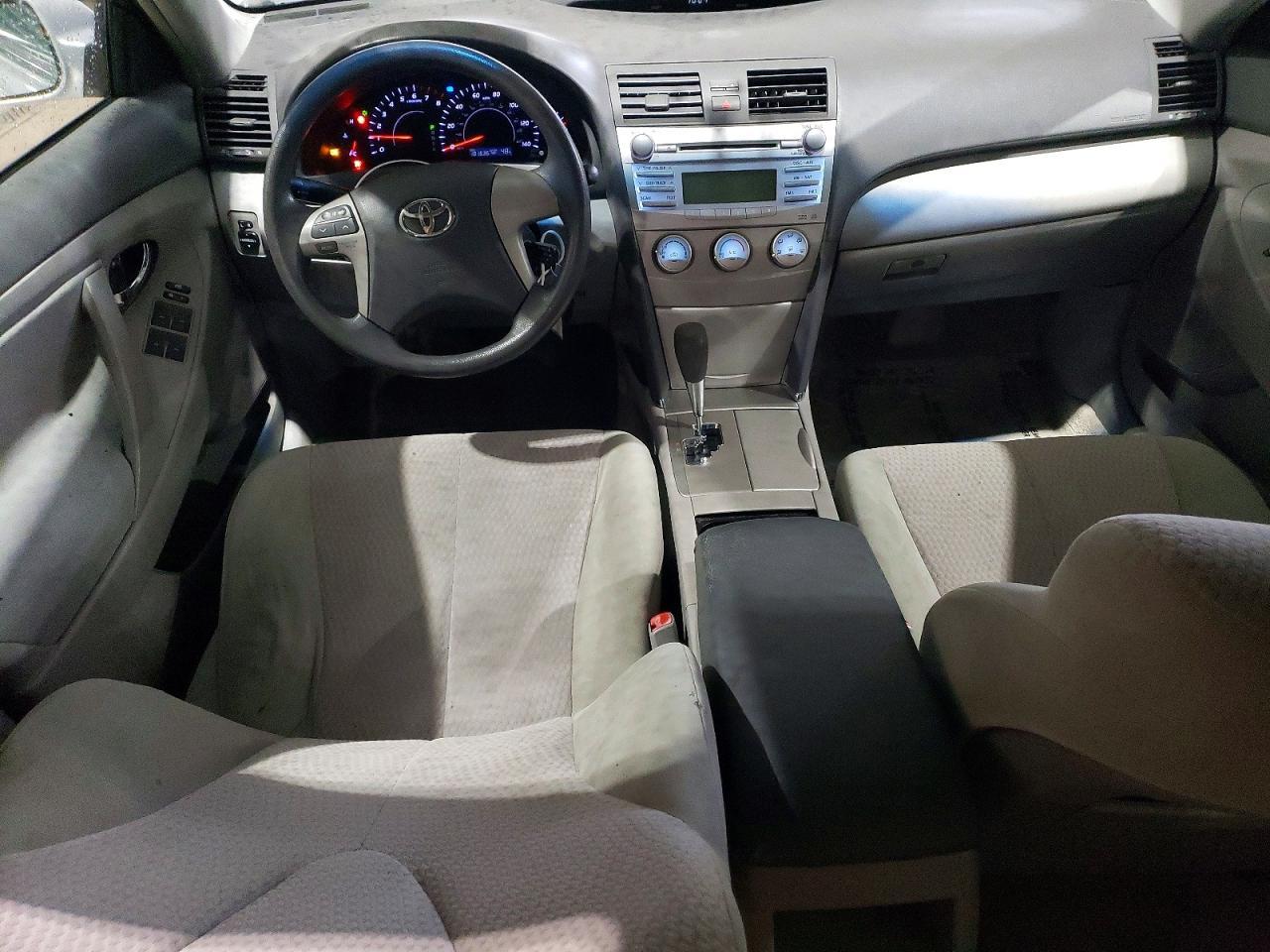 2010 TOYOTA CAMRY