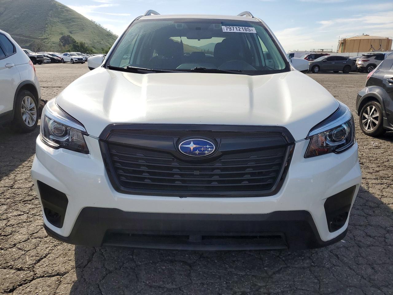 2019 SUBARU FORESTER