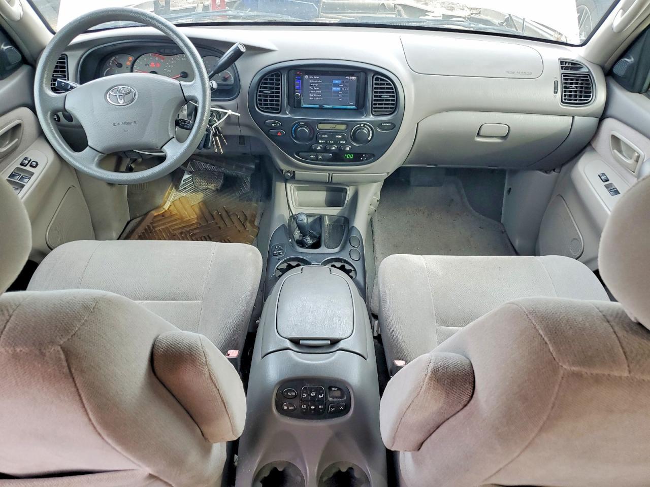2004 Toyt Sequoia