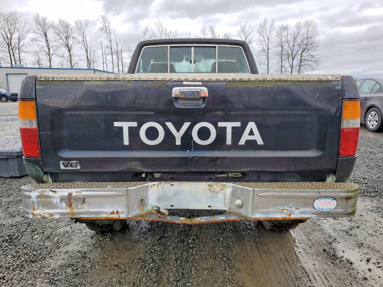 1989 TOYOTA Pickup