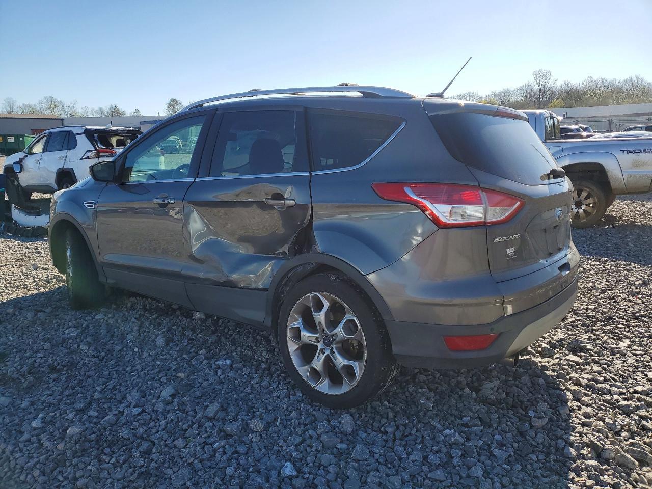 2013 FORD ESCAPE