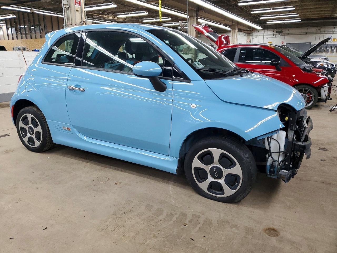 2016 FIAT 500