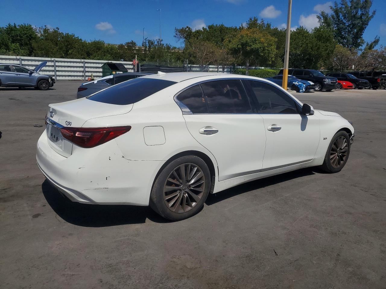 2018 INFINITI Q50