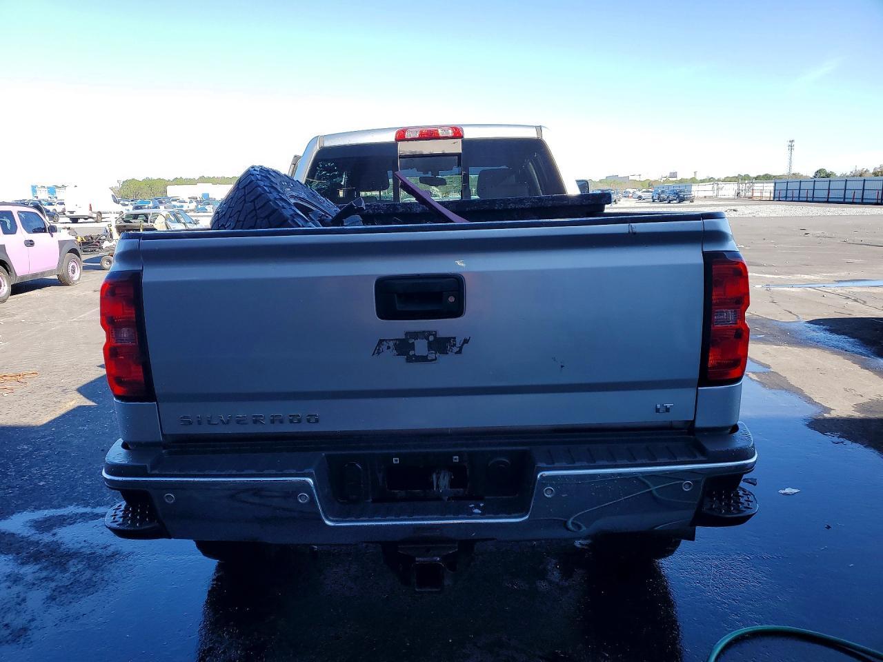 2018 CHEVROLET Silverado 2500