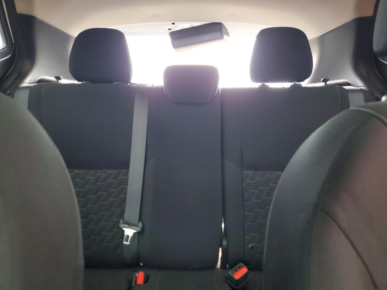 2023 NISSAN KICKS
