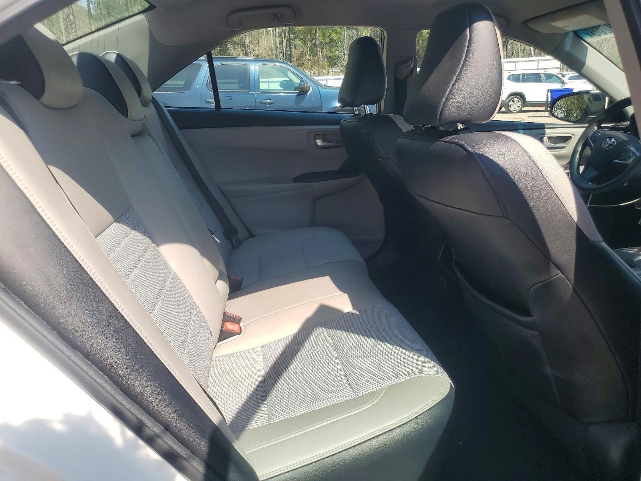 2017 TOYOTA CAMRY