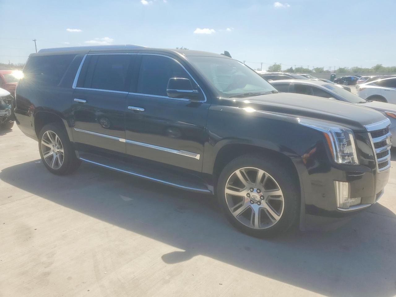 2016 CADILLAC Escalade ESV
