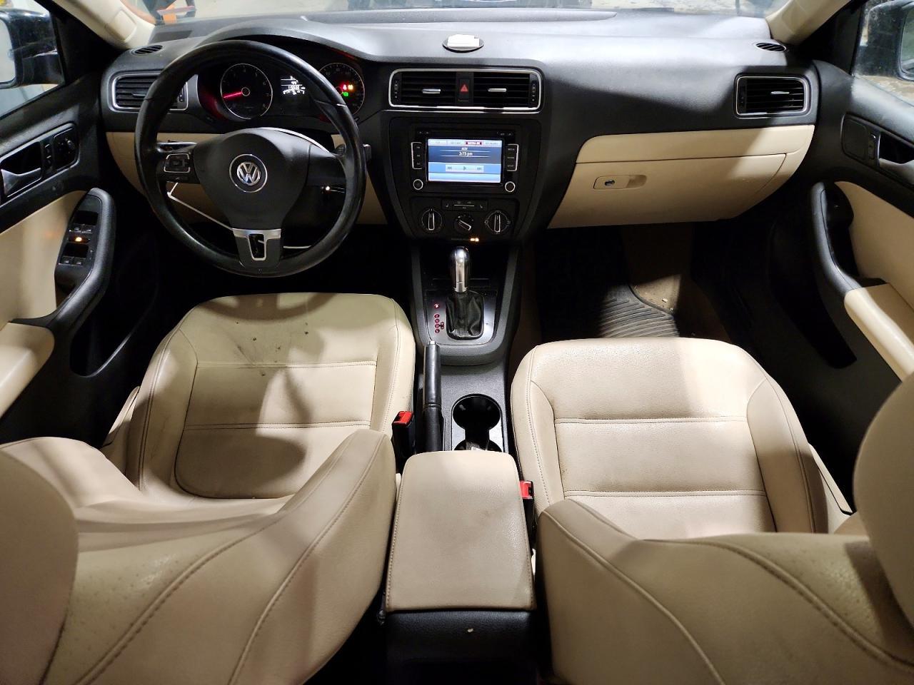 2012 VOLKSWAGEN JETTA
