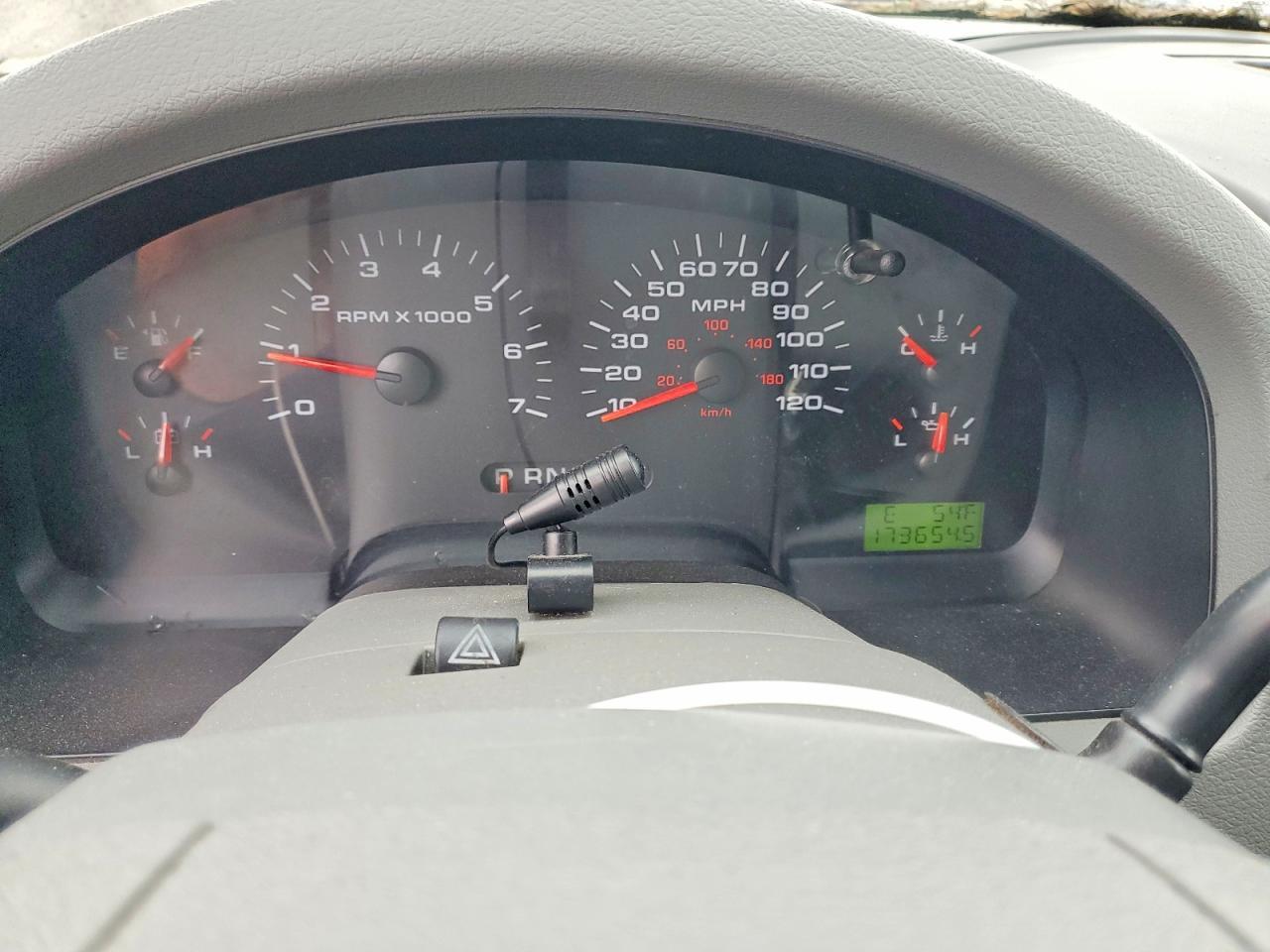 2004 FORD F-150