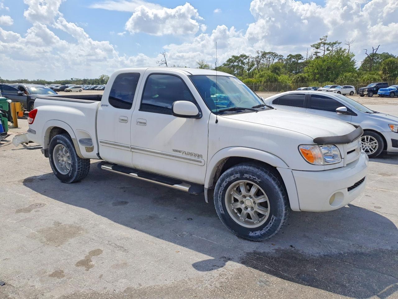 2005 TOYOTA TUNDRA