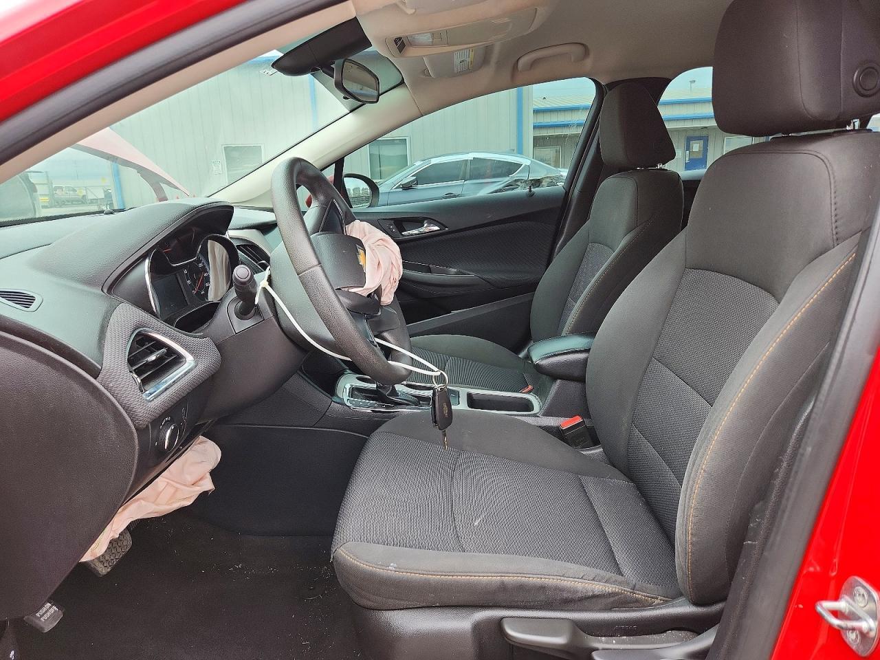 2017 CHEVROLET CRUZE
