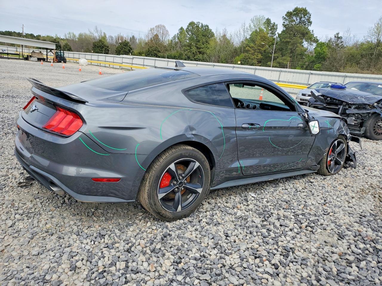 2022 FORD MUSTANG