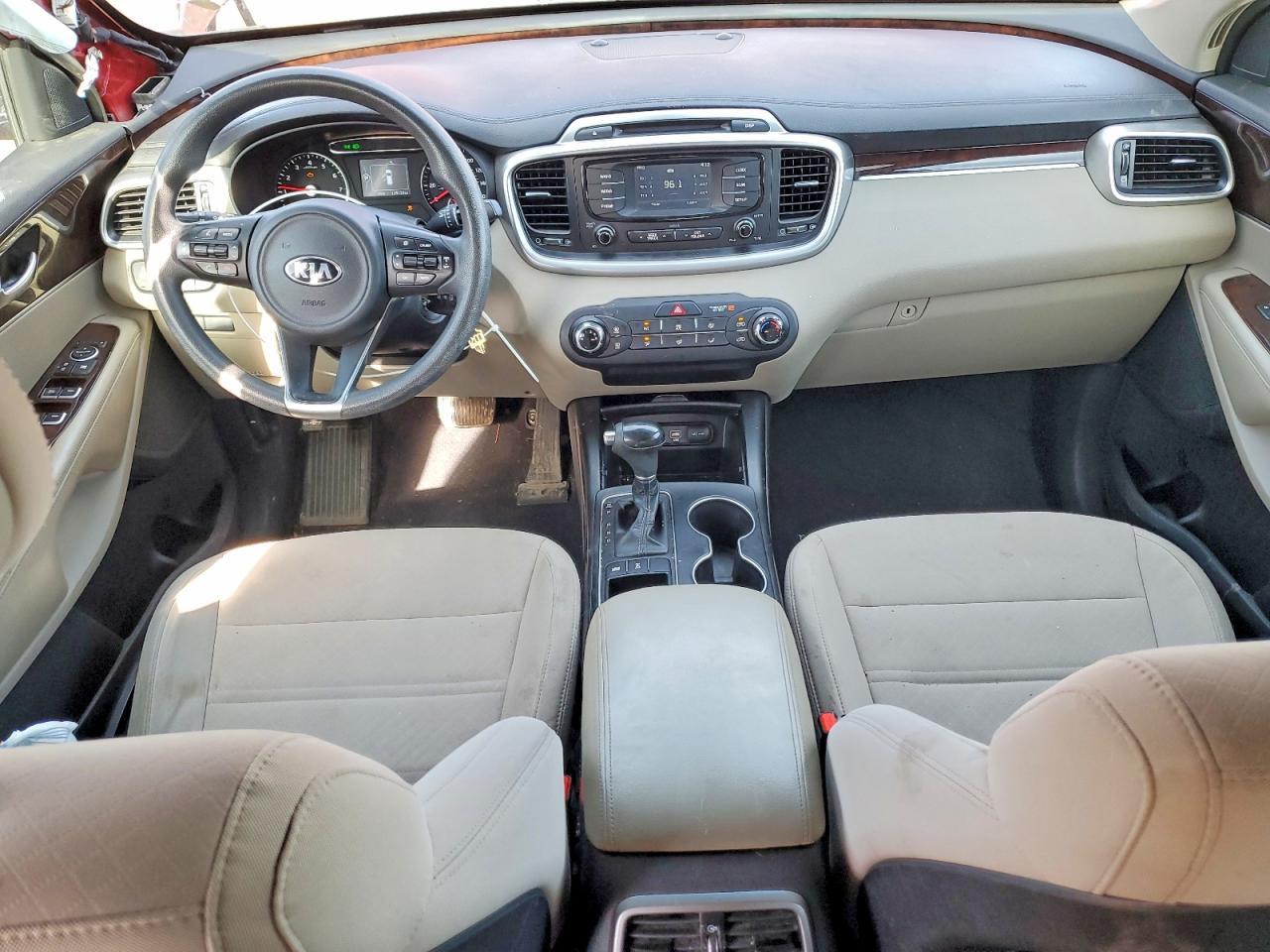 2017 KIA SORENTO