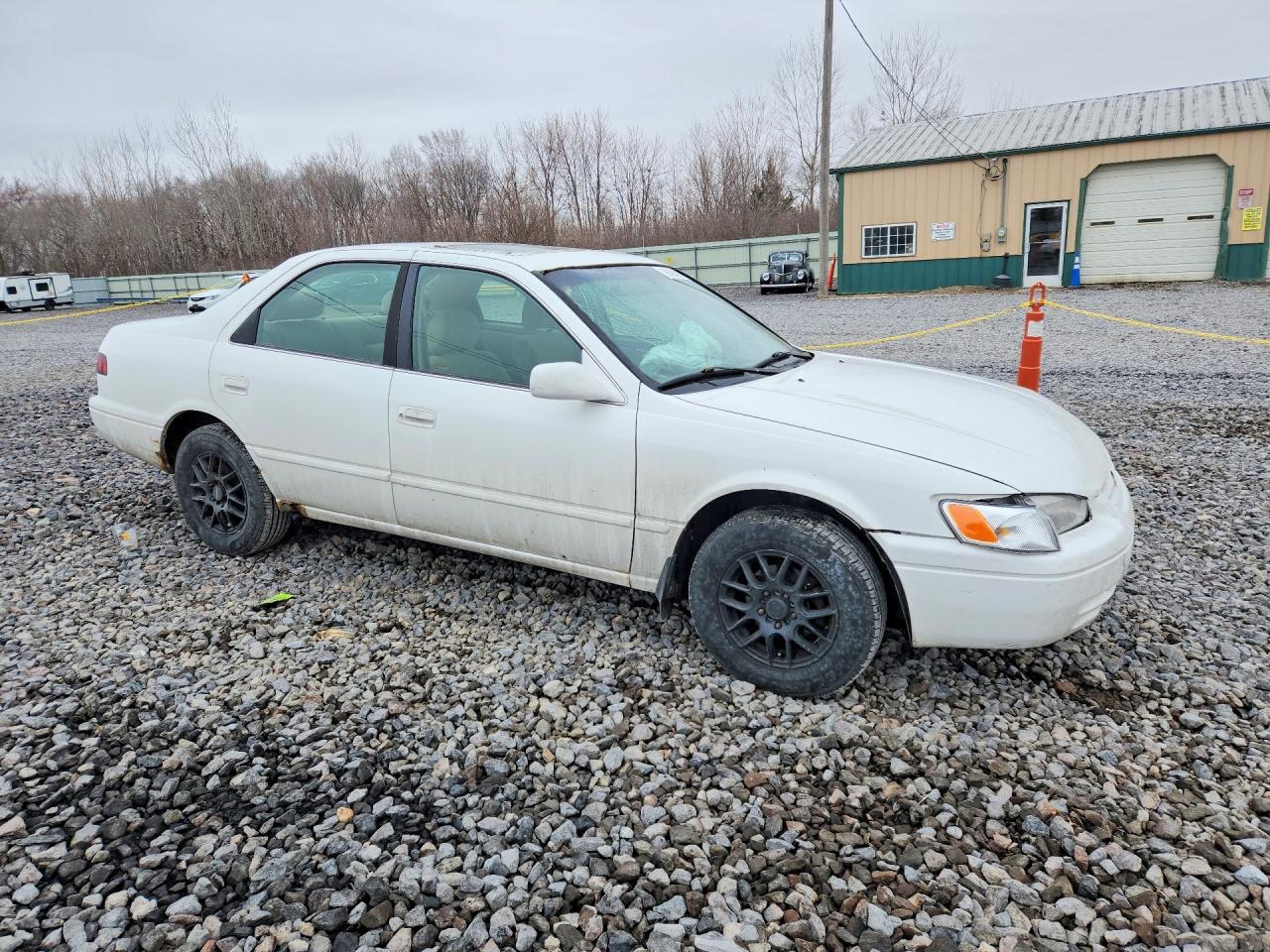 1997 TOYOTA CAMRY