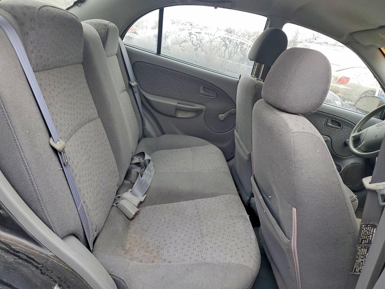 2005 KIA RIO